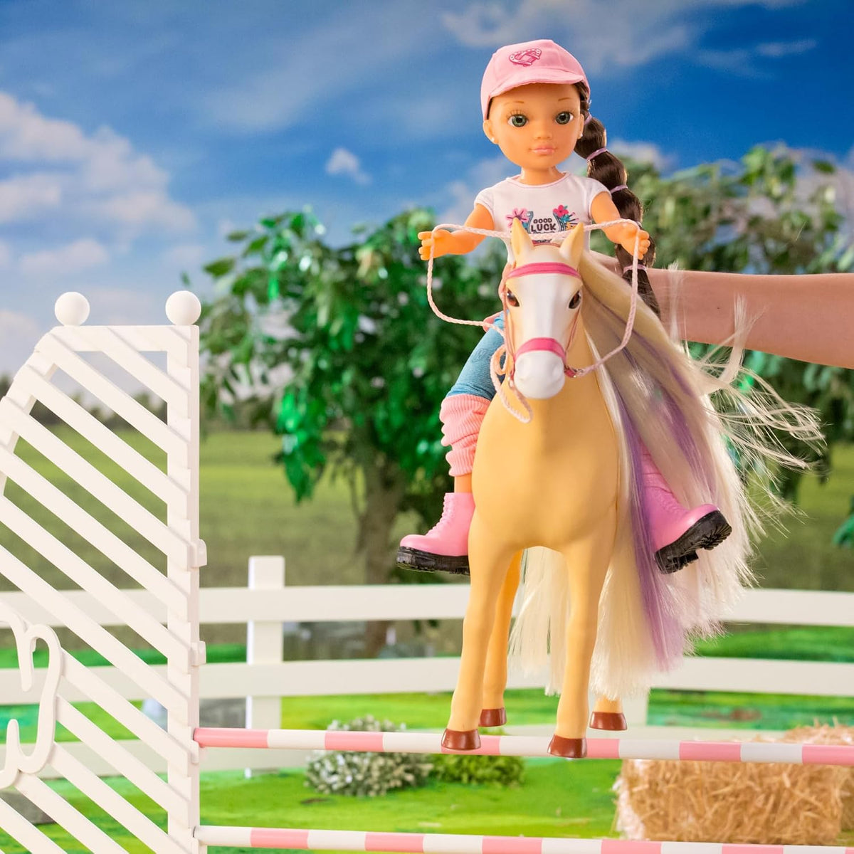 NANCY,Un Día con Su Caballo