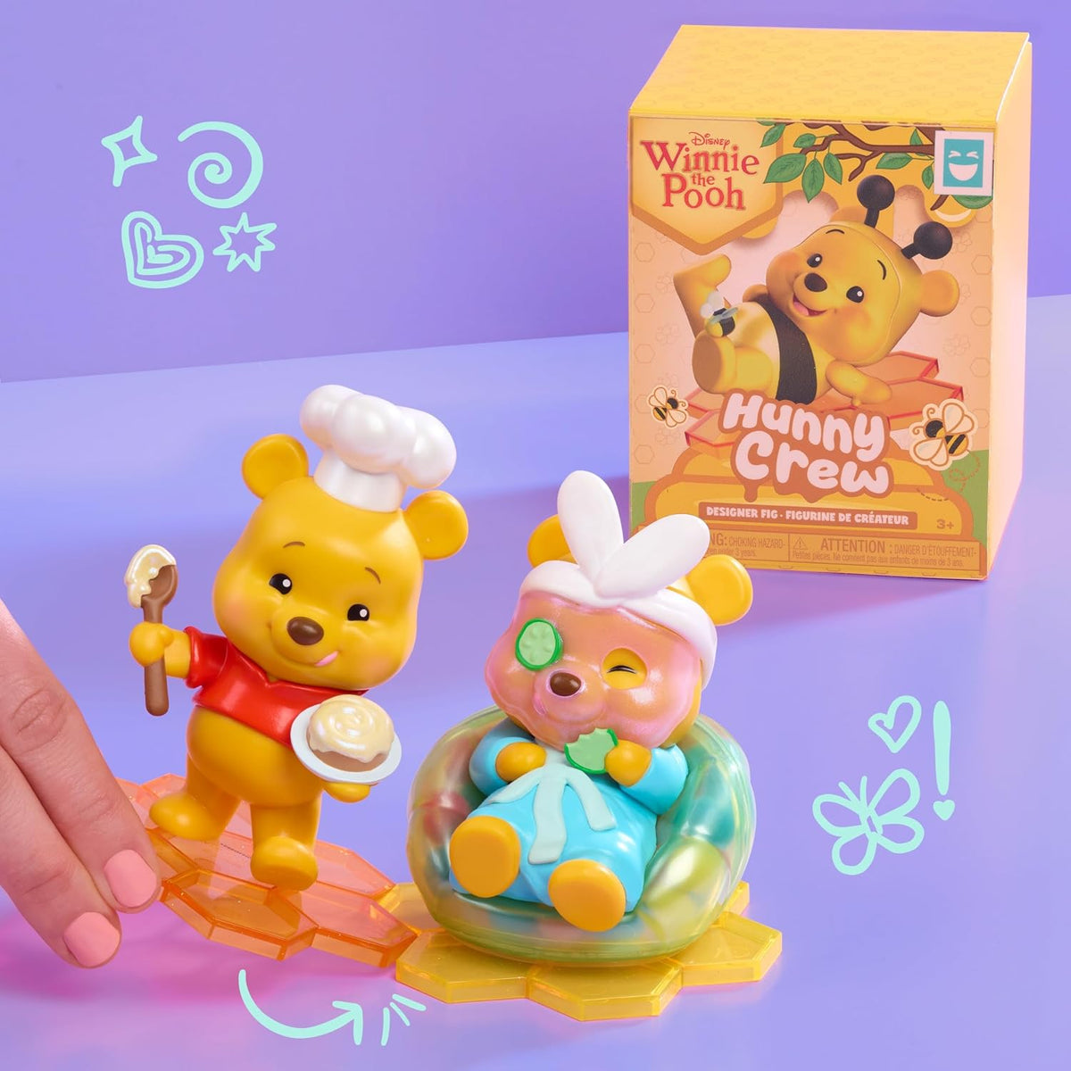 Disney Winnie The Pooh Happy Haul Hunny Crew Designer Figures, Figura Coleccionable Sorpresa en Caja misteriosa con Acabados Brillantes, 10 cm de Alto, edición Limitada, para Mayores de 8 años