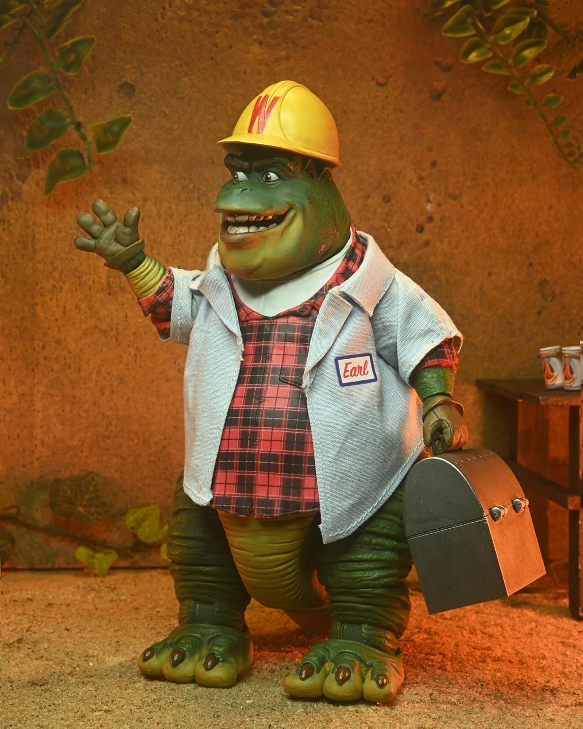 NECA Ultimate Earl Sinclair wesayso Ver. Scale Action Fig. 18 cm Dinosaurs