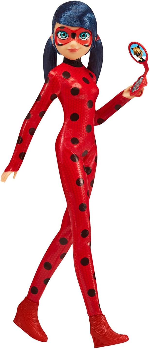 BANDAI Miraculous Ladybug and Cat Noir Toys Catarina Fashion Doll | Muñeca articulada de Catarina de 26 cm con Accesorios Kwami | Figura de Catarina de superhéroe Adolescente | Gama de muñecas