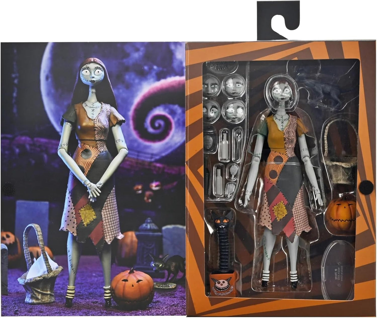 Disney Tim Burton's The Nightmare Before Christmas - Figura de acción de escala Ultimate Sally de 7 pulgadas