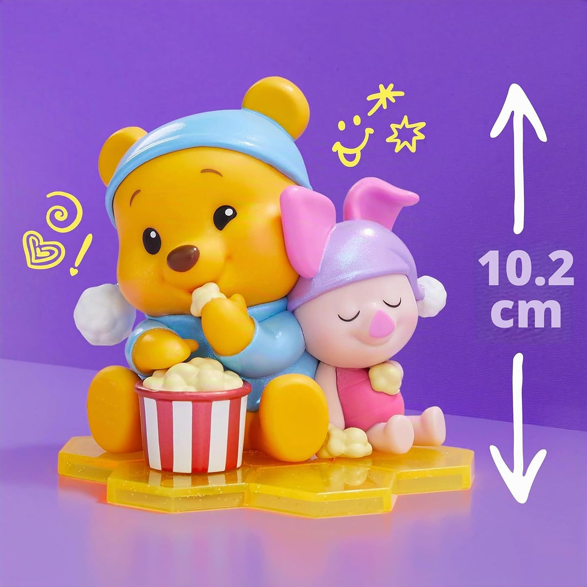 Disney Winnie The Pooh Happy Haul Hunny Crew Designer Figures, Figura Coleccionable Sorpresa en Caja misteriosa con Acabados Brillantes, 10 cm de Alto, edición Limitada, para Mayores de 8 años
