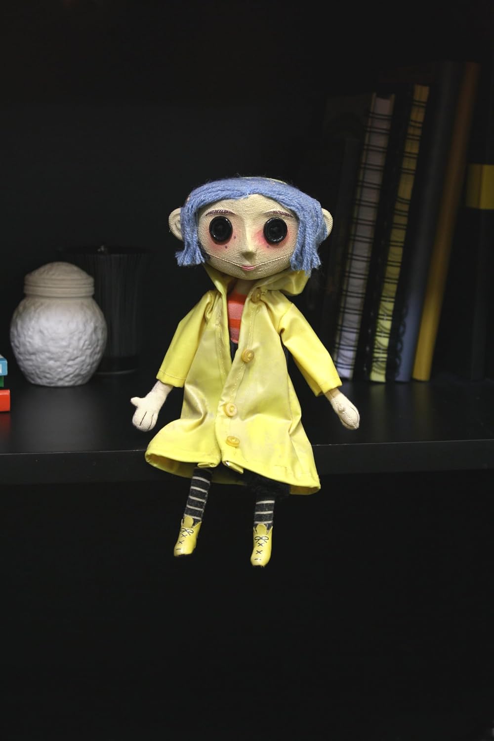 Coraline Replica 1/1 Coraline´s Doll 23 cm Neca Bambole