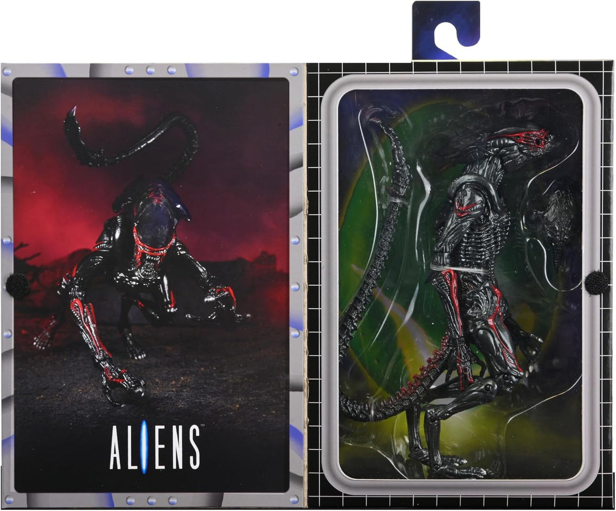 Aliens Kenner Tribute ULT Night Cougar Alien 7IN Figura de acción