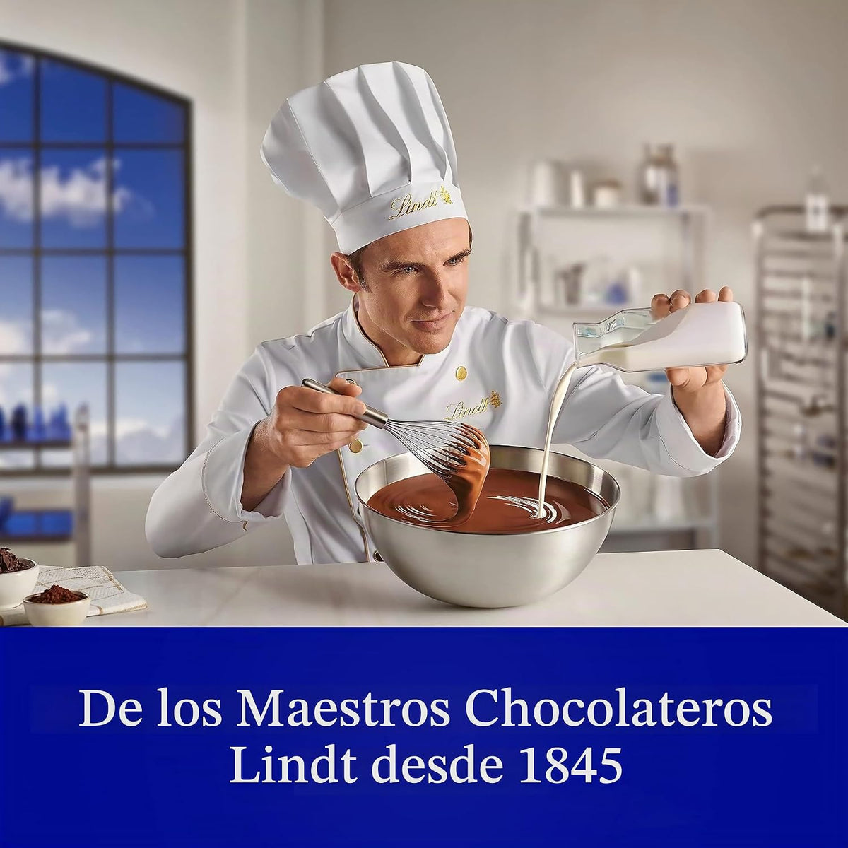 Lindt RECETA CLÁSICA Barra de caramelo de chocolate con leche, chocolate con leche, 4.4 oz.