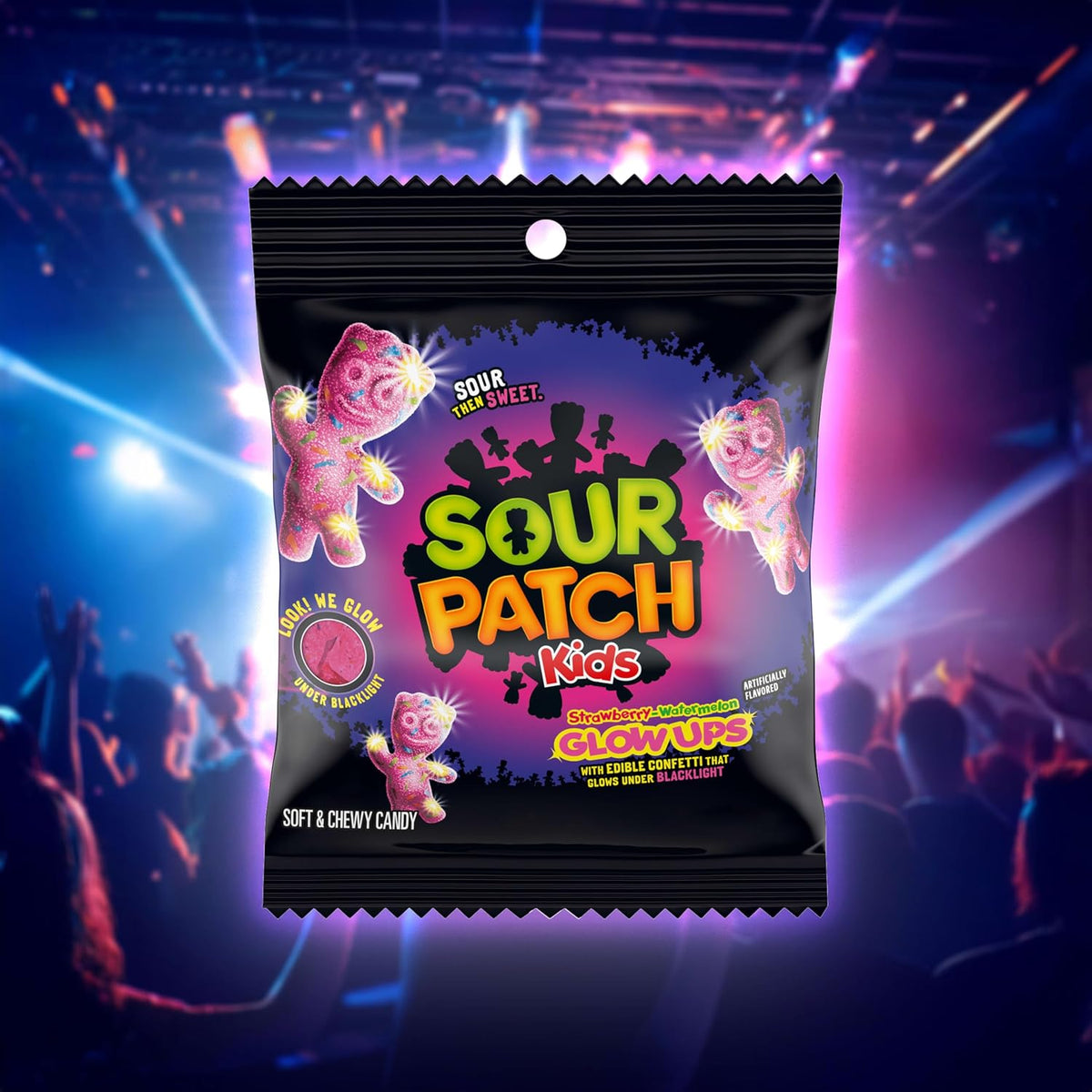Sour Patch Kids Glow Ups Fresa Sand?a X 12 | Brilla Bajo la Luz Negra