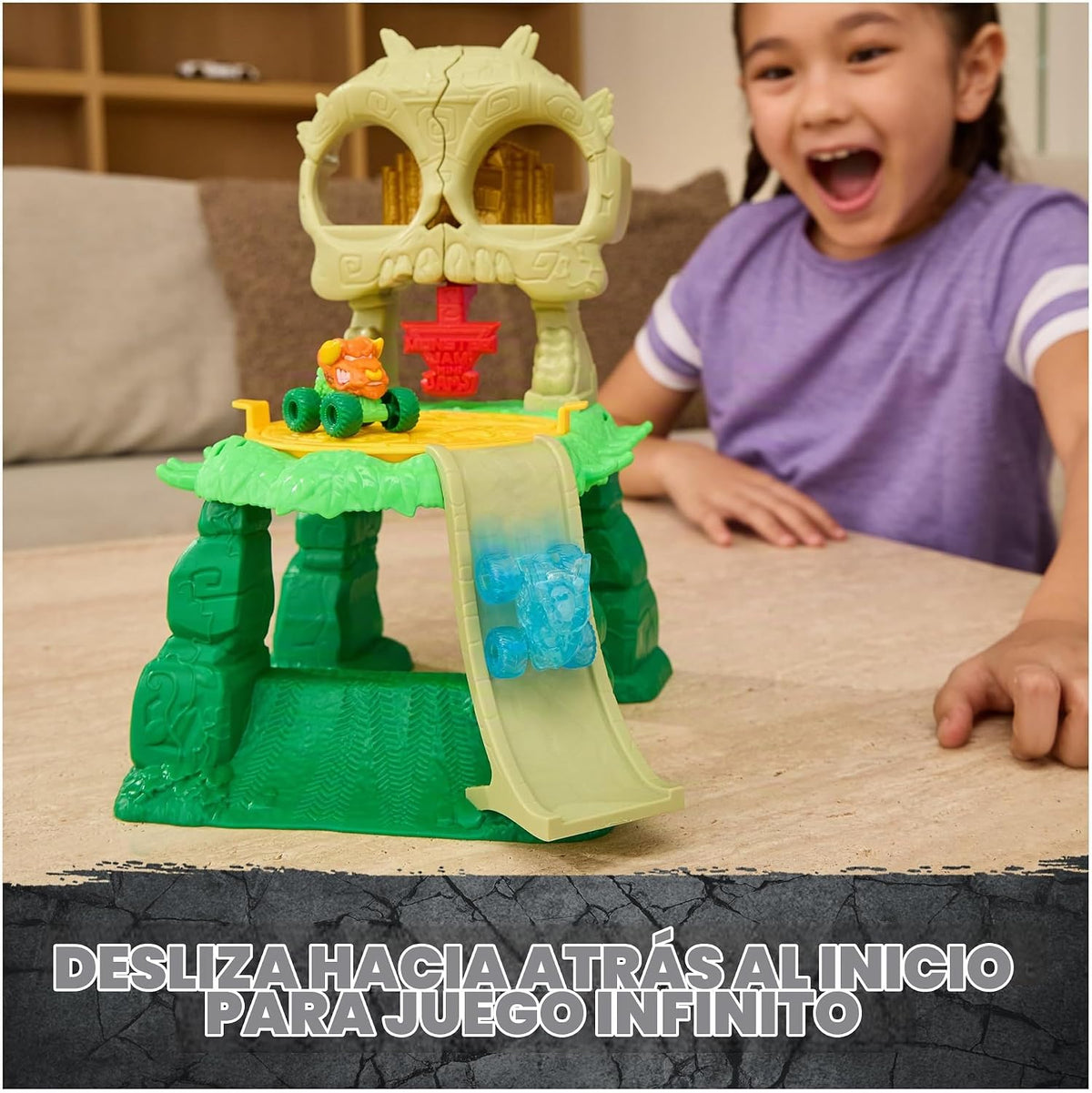 Monster Jam Mini Jams Skull Escape Crash & Crumble Playset con 2 camionetas Monster Truck Die-Cast exclusivas El Toro Loco y Dragon, Juguetes para niños y niñas de 3 años en adelante