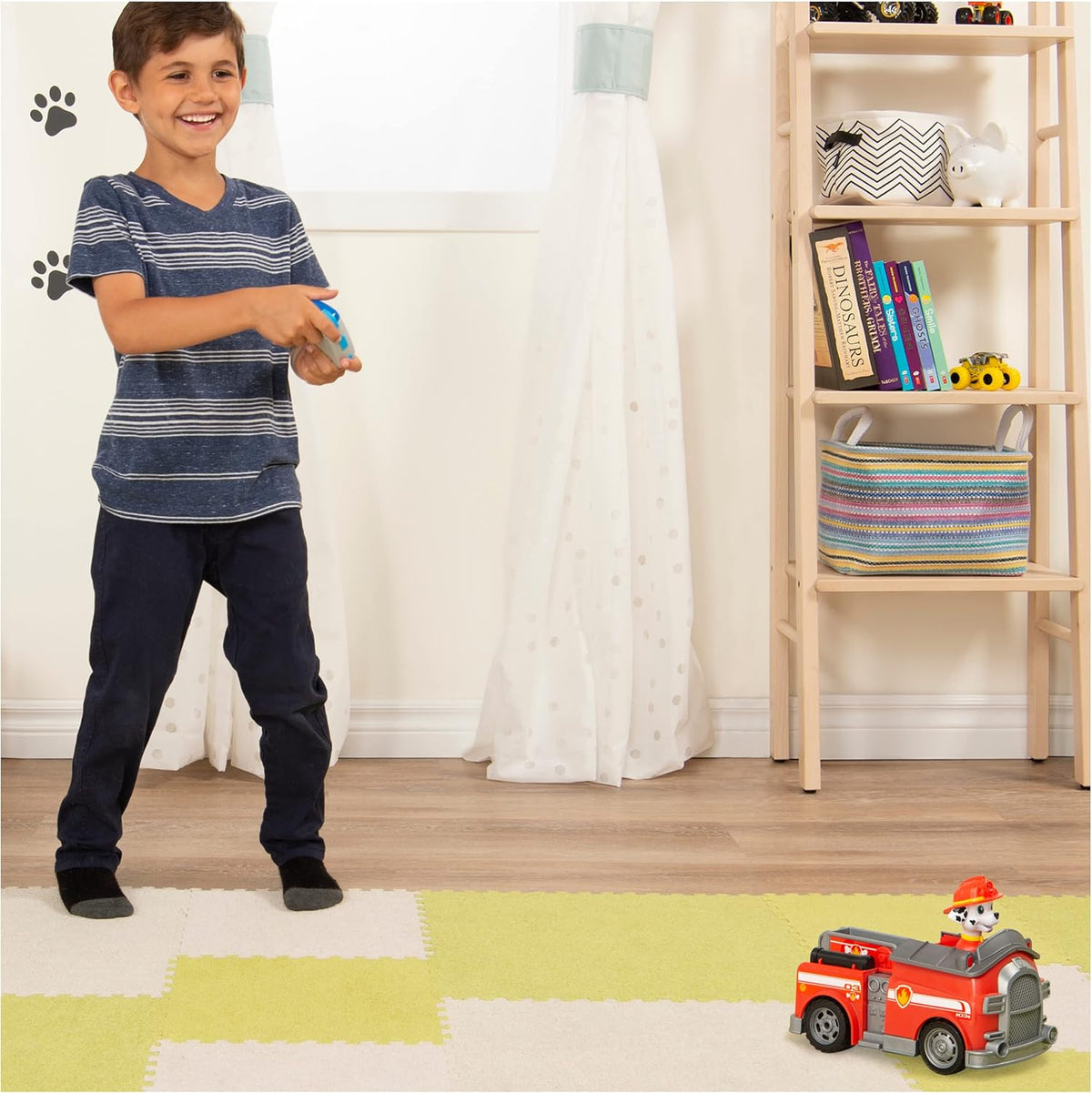 Paw Patrol, camión de Bomberos por Control Remoto de Marshall con 2 direcciones, a Partir de 3 años