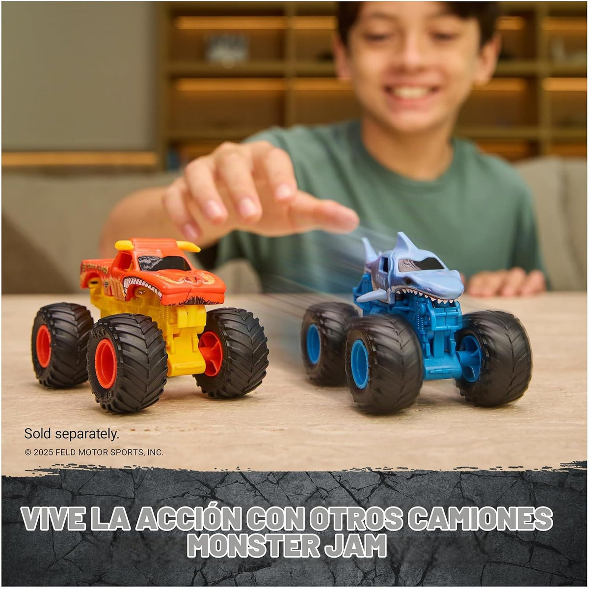 Pista Monster Jam Smash & Bash Crash Course con Lanzador, camioneta Monster Truck Exclusiva 1:64, Torre de obstáculos de 16 Pulgadas con trampolín, Juguete para niños y niñas de 3 años en adelante