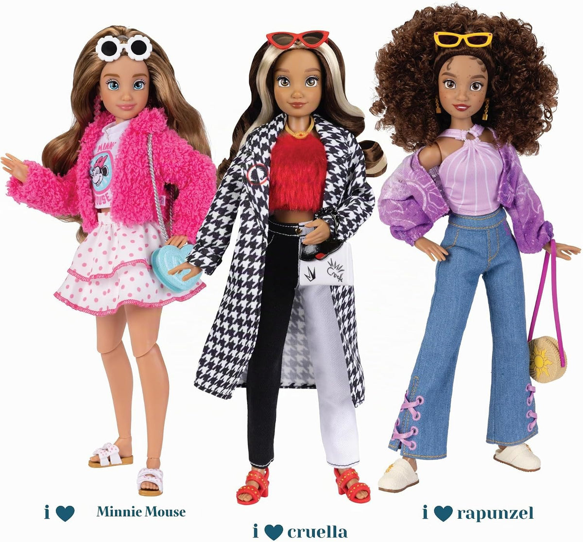 Disney ILY 4Ever Dolls Cruella de 11.5 Pulgadas de Alto con 13 Puntos de articulación, Dos Conjuntos completos de Mezcla y combinación y Anillo de Mickey Brillante para ti