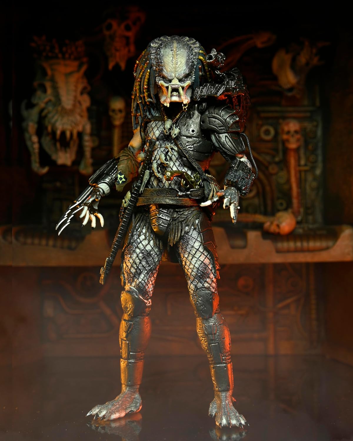 NECA - Predator 2 - Figura de acción de Elder Predator Ultimate de 7 Pulgadas
