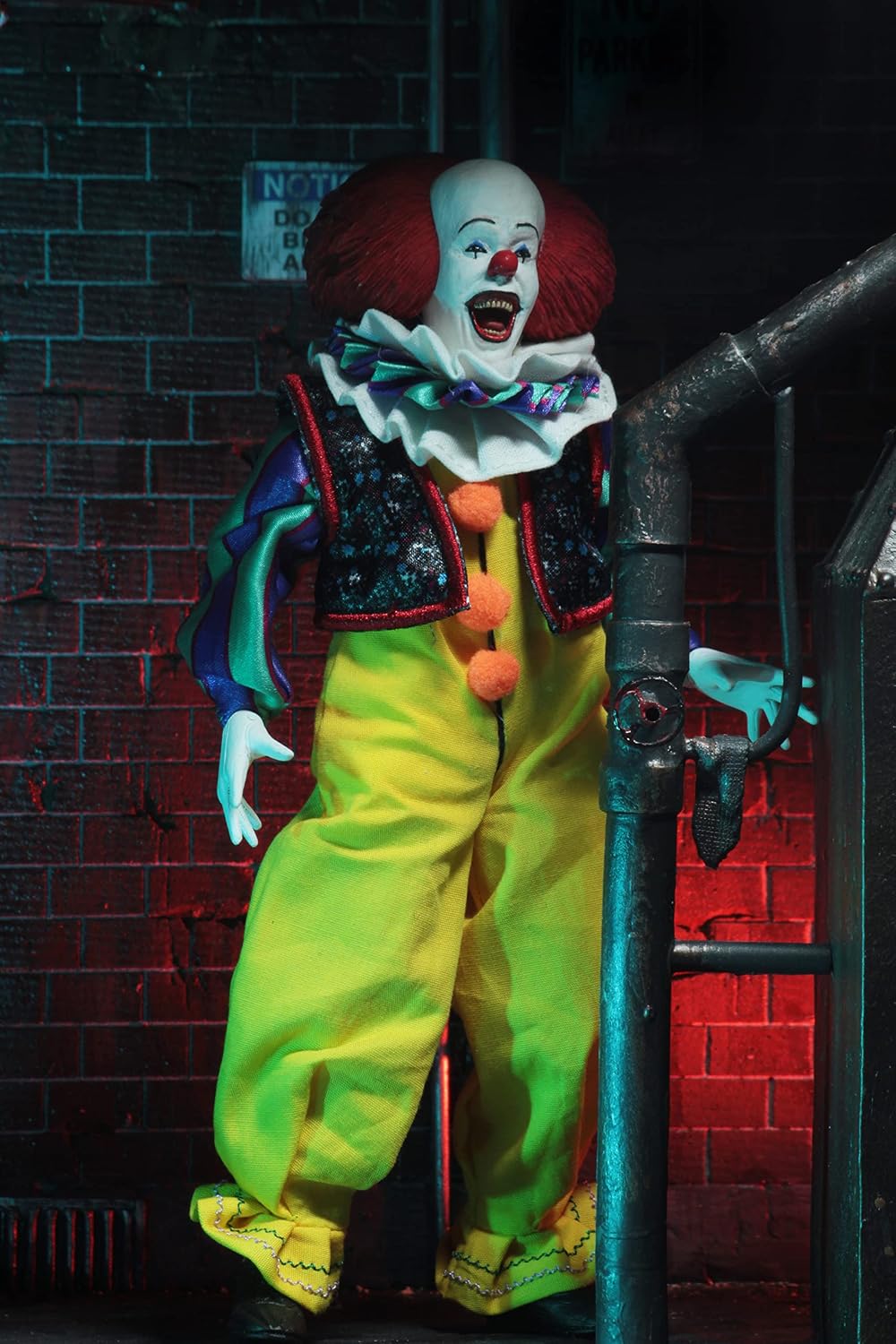 NECA - Figurine It 1990 - Pennywise Ultimate 18cm