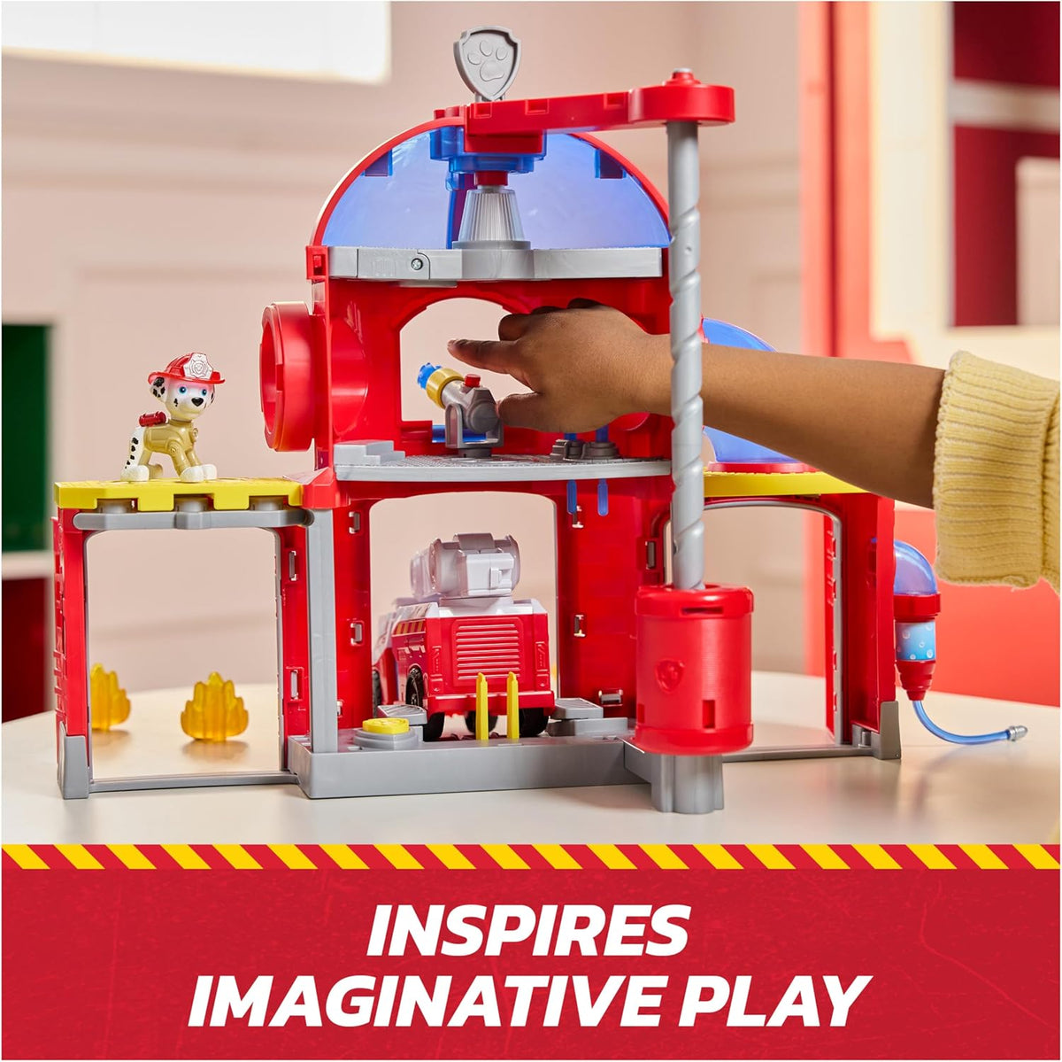 Paw Patrol Centro de Comando de Rescate - con Figura de Marshall, camión de Bomberos con Luces, Sonidos y Lanzador, Juguetes para niñas y niños Desde 3 años