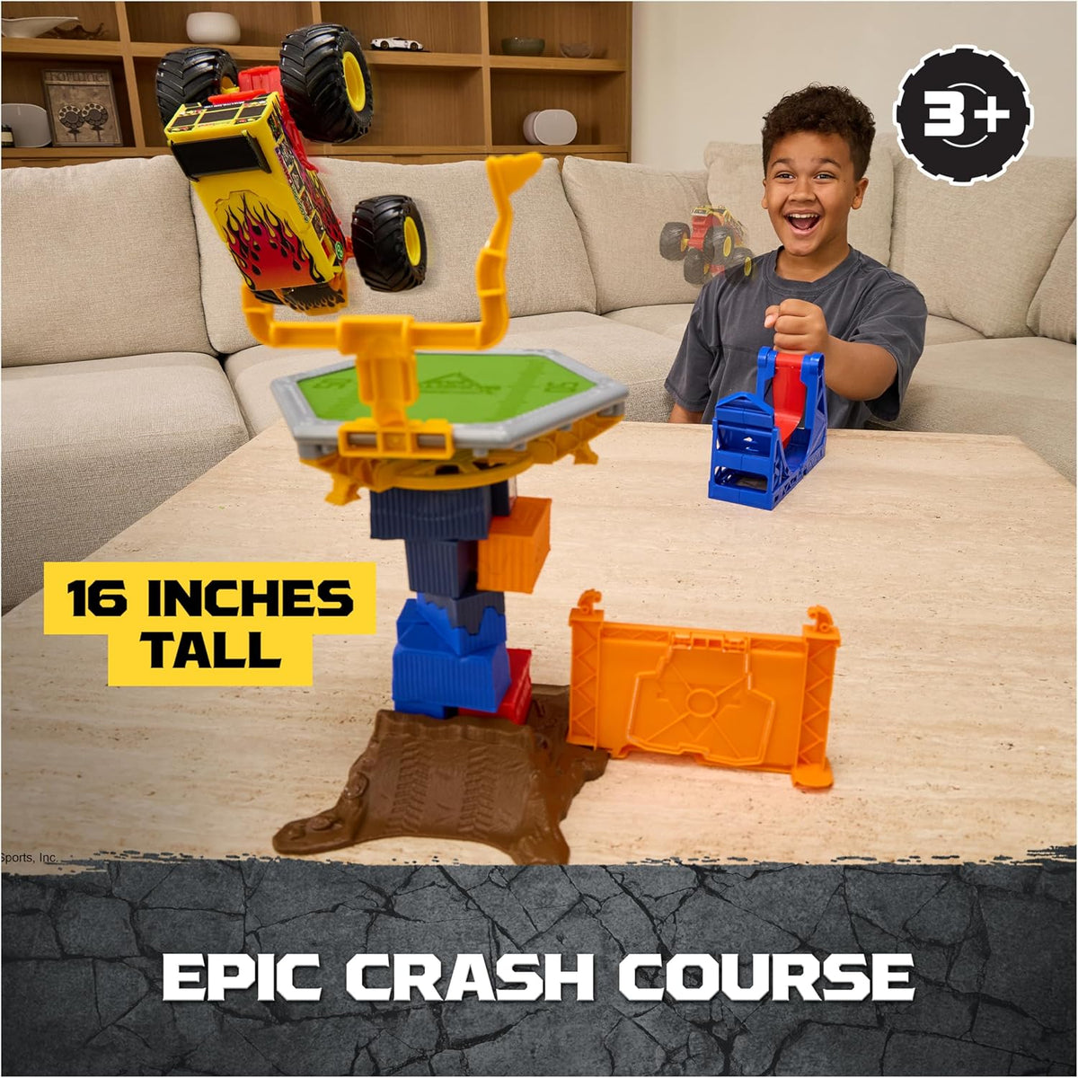 Pista Monster Jam Smash & Bash Crash Course con Lanzador, camioneta Monster Truck Exclusiva 1:64, Torre de obstáculos de 16 Pulgadas con trampolín, Juguete para niños y niñas de 3 años en adelante